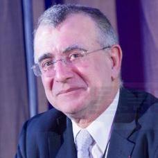 法駐加大使呼籲加國堅持收難民