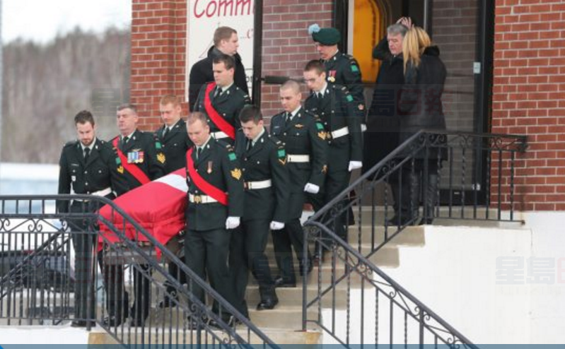 和妻子公寓墜亡士兵悲傷葬禮今日舉行