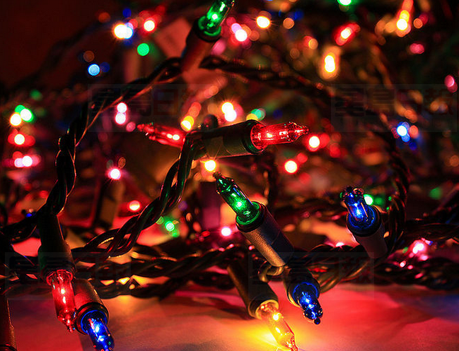 加拿大輪胎召回’Holiday Collection’聖誕燈