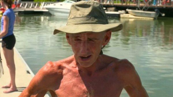 史上第一人 探險家獨自劃船橫渡太平洋