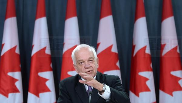 難民安置資金又增加 加官員每天面試800人