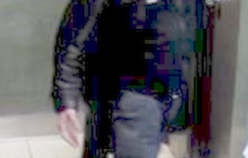 大廈清潔員在洗手間遭陌生男持刀恐嚇