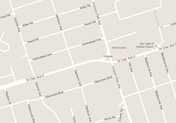 多倫多城東小車撞上巴士站 3人受傷