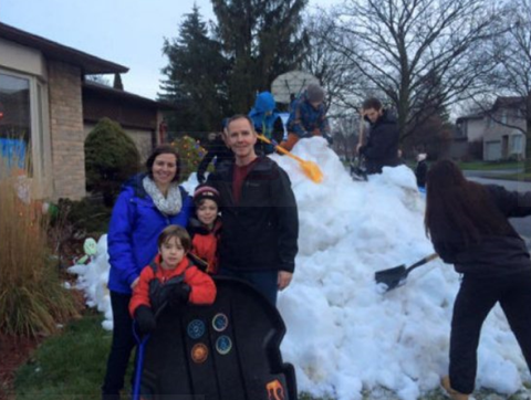 神奇的聖誕禮物: Whitby一家人獨享白色聖誕