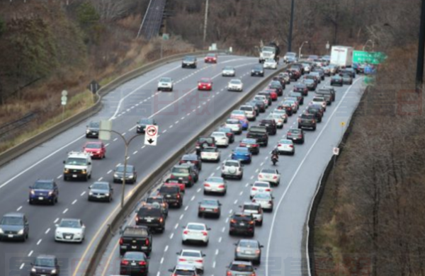 安省部分駕照車牌照和驗證費新年提價