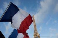 巴黎一小車衝向軍人紀念碑 司機被捕