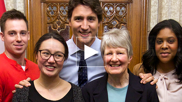 視頻：與總理杜魯多一對一聊天 他們說什麼？