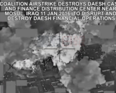 美國炸“伊斯蘭國” 鈔票滿天飛