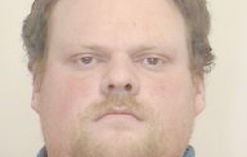 34歲劫案嫌犯仍在逃 警發圖尋人