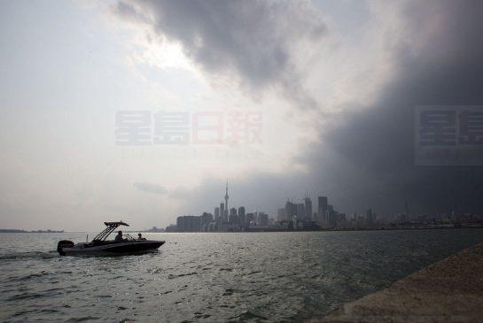 今天暖了 午後小雨到訪直到晚上