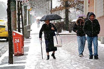 多倫多今日多雲 下午繼續有飄雪  