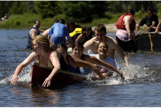 4歲以下兒童去夏日營 須幼師陪同