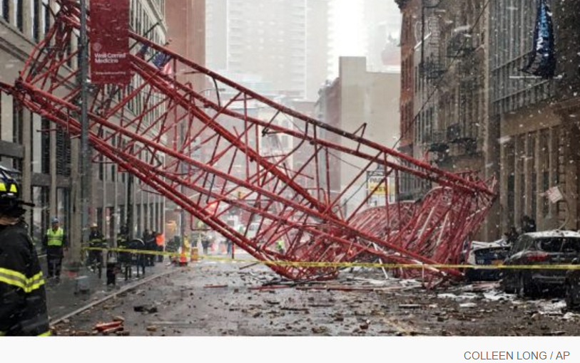 曼哈頓下城起重機倒塌 一死兩重傷