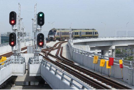 機場快線免費程搭 吸引逾萬乘客