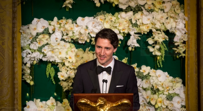 大學生問杜魯多如果特朗普當選會怎樣 他這麼回答