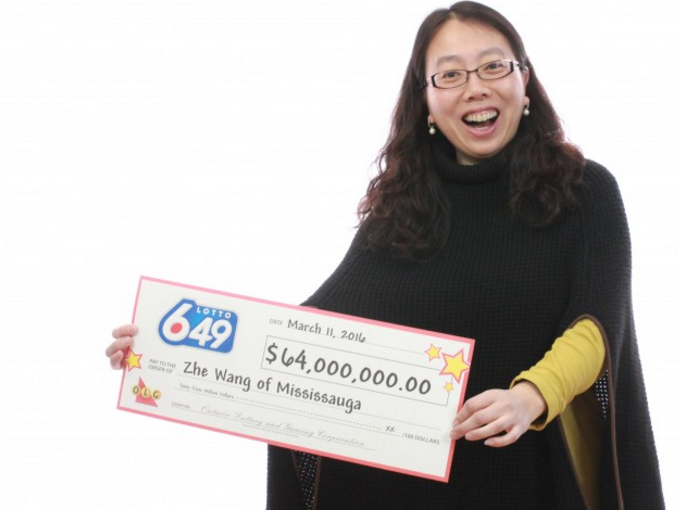 密市華裔女子贏得加國史上最大樂透頭獎:6,400萬！