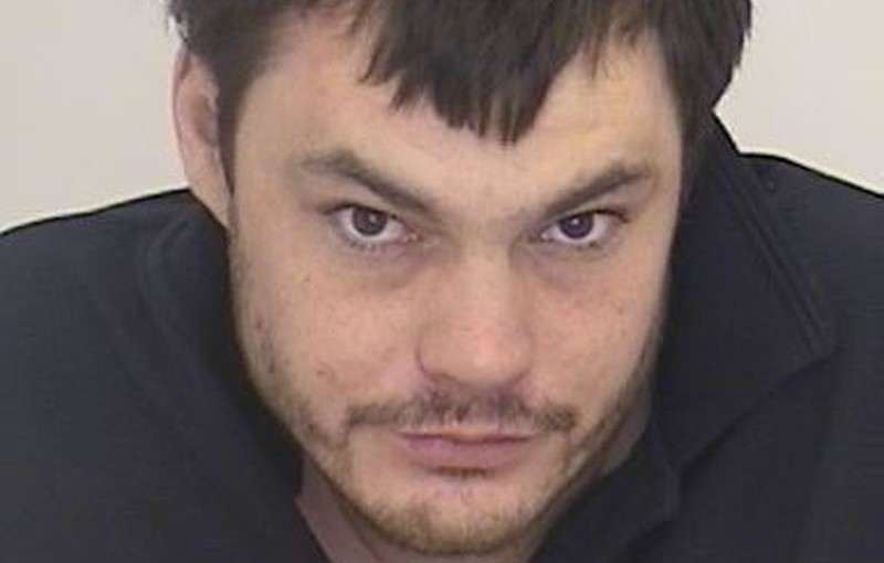 這名入屋劫犯仍未落網 警發圖尋人