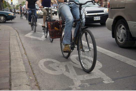 今晚開會討論 多倫多新單車道怎麼鋪