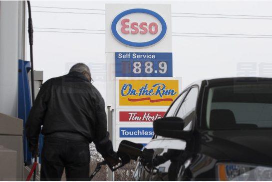 加國Esso大分家 五個公司買斷所有油站