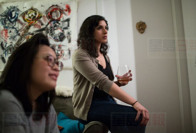 妙齡華裔女廚房變餐館 請網友吃飯