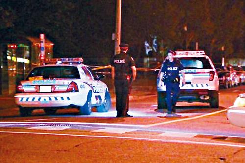 一年輕男子在Steele上出車禍 當場死亡