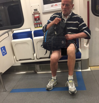 男子一周三次在地鐵朝女子暴露下體 被逮捕