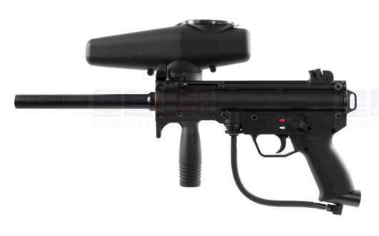 兩男子夜里開SUV 朝多名少年射擊彩彈