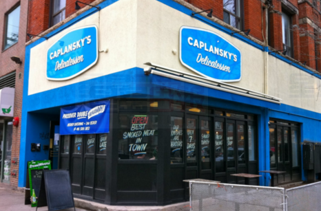 被房東換鎖 法官裁決熟食店老闆可進店開門