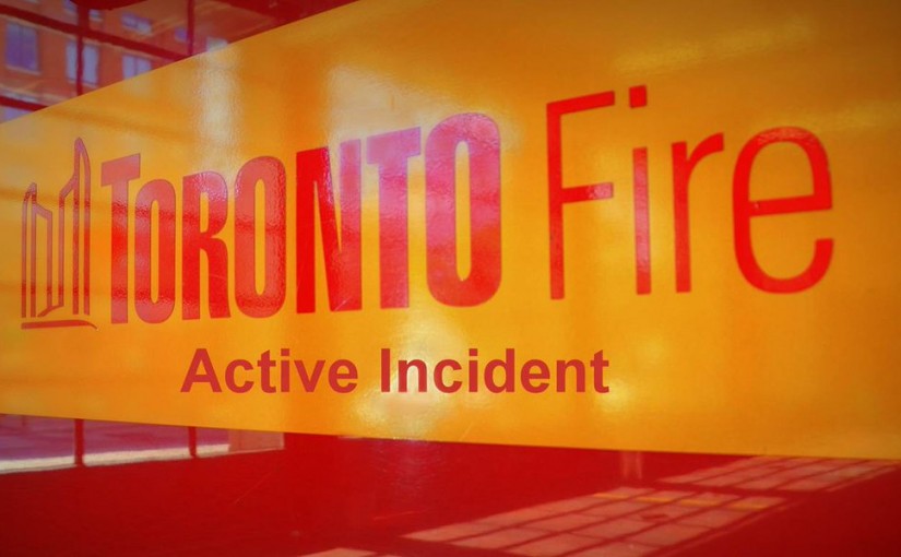 士嘉堡電器商店大火徹夜未滅 爆炸聲四起