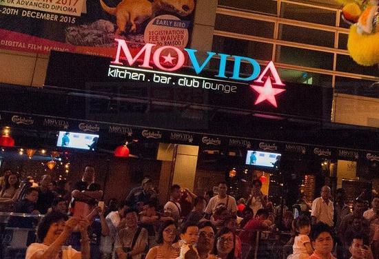 大馬夜店外手榴彈爆炸致8傷 疑IS所為