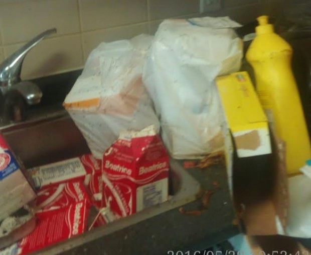 女子無法自理糞便堆積 社區公屋惡臭被封鎖