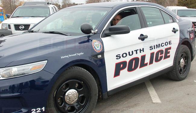 頑皮猴子逃出家中 警方用香蕉捕獲