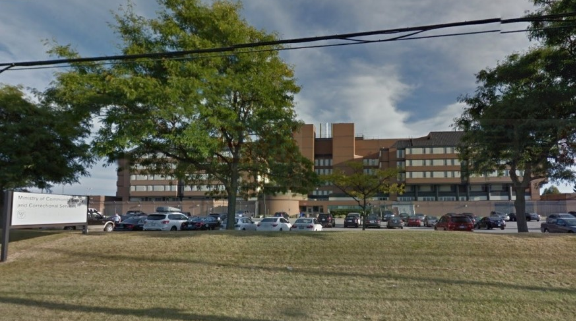 加拿大兩監獄被拘留移民絕食抗議