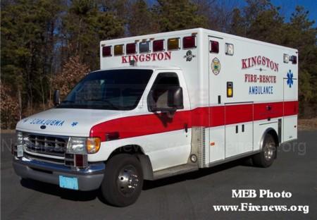 金士頓公寓起火 一消防員被燒傷殉職