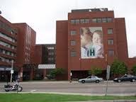 荒謬！女子送劇痛老公到醫院 護士稱非救護車送來不收