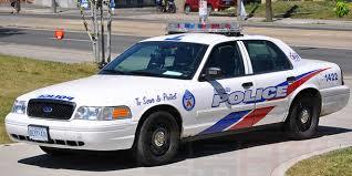 男子深夜被人捅傷送醫