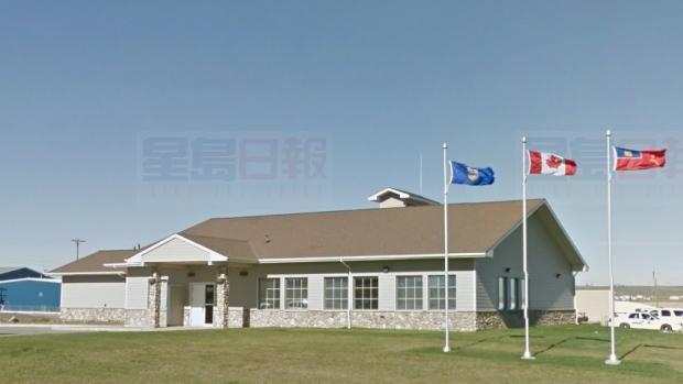 粗心父親露營碾死三歲兒子釀悲劇