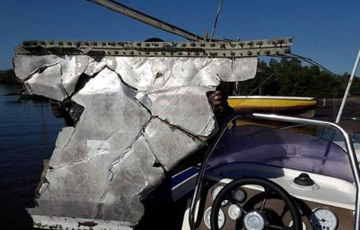 疑似MH370殘骸非洲出現 客機或曾空中爆炸