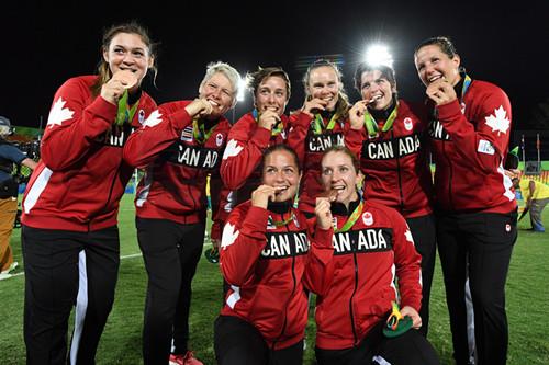 加拿大女子欖球賽奪得銅牌