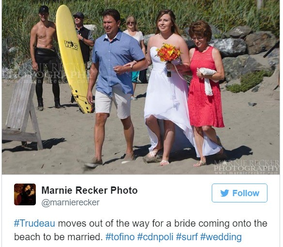 有料！杜魯多赤裸上身亂入他人婚禮