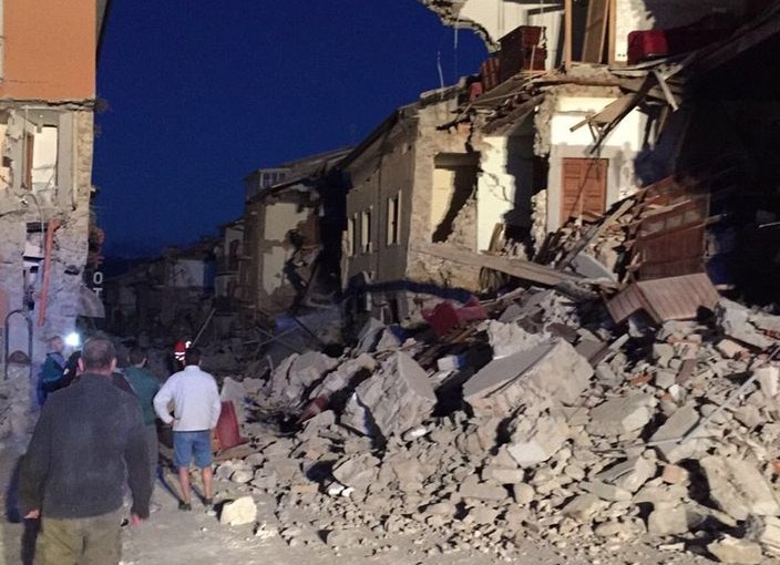 意大利名城地震 死亡人數升至73人