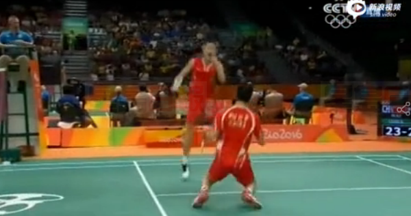 傅海峰/張楠驚天逆轉 勝韓國進羽毛球4強