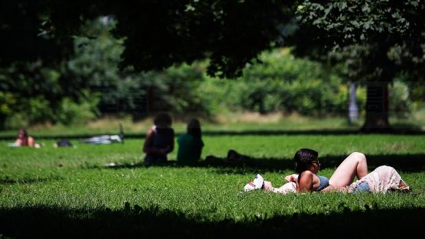 環境部發炎熱警報 熱浪明日重襲多市