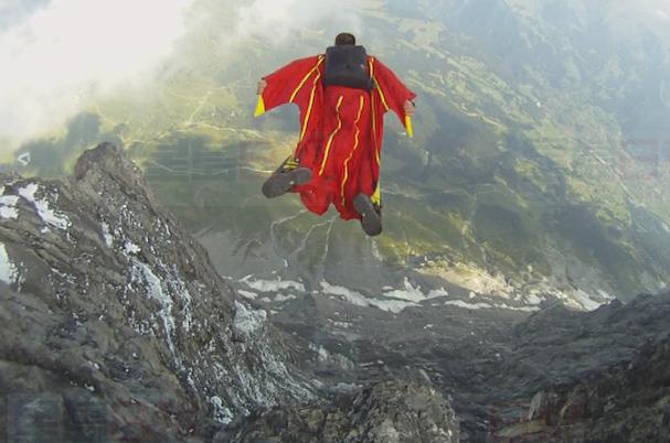 亞省失蹤定點跳傘員尸體被找到