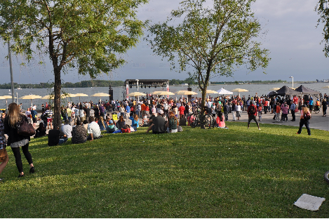 湖濱亞洲集市又來了 長週末一家去逛逛