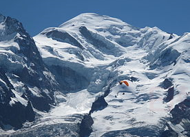 阿爾卑斯山纜車纜線纏繞 110遊客被困高空