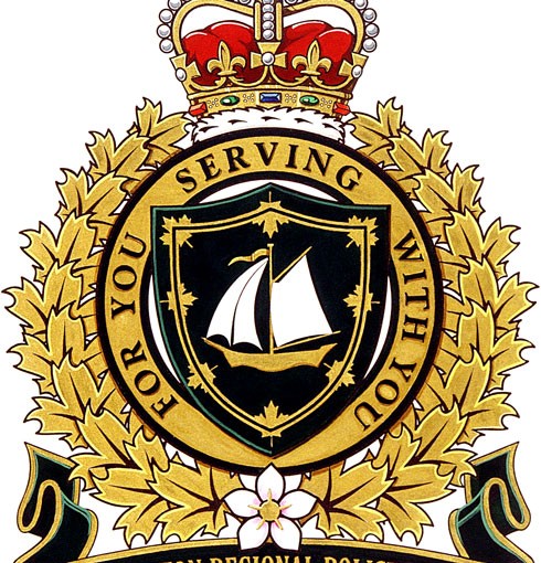 NS警察抓超速 竟有意外收穫