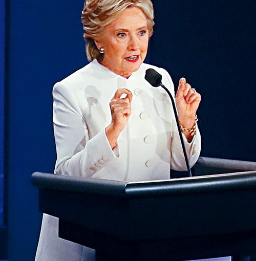 最新民調：希拉莉支持率兩位數甩開特朗普