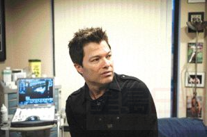 加醫生走私藥品治療美國名運動員 狂賺80萬