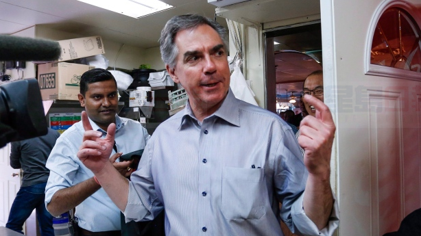 前亞省省長墜機遇難 政壇人士紛紛發文哀悼